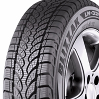 Bridgestone Blizzak LM32C gumiabroncs képe